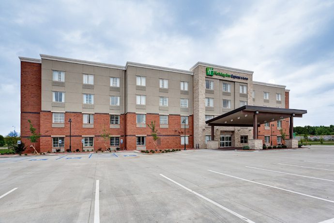Imagen general del Hotel Holiday Inn Express And Suites Manhattan, An Ihg. Foto 1