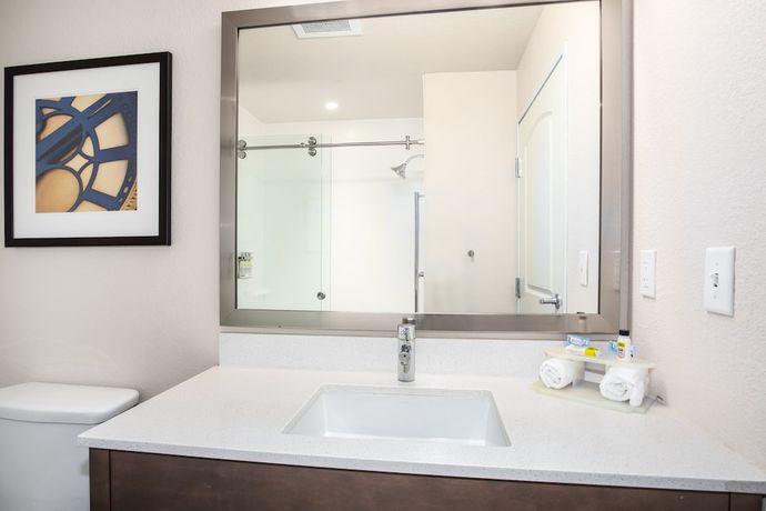 Imagen de la habitación del Hotel Holiday Inn Express And Suites Manhattan, An Ihg. Foto 17