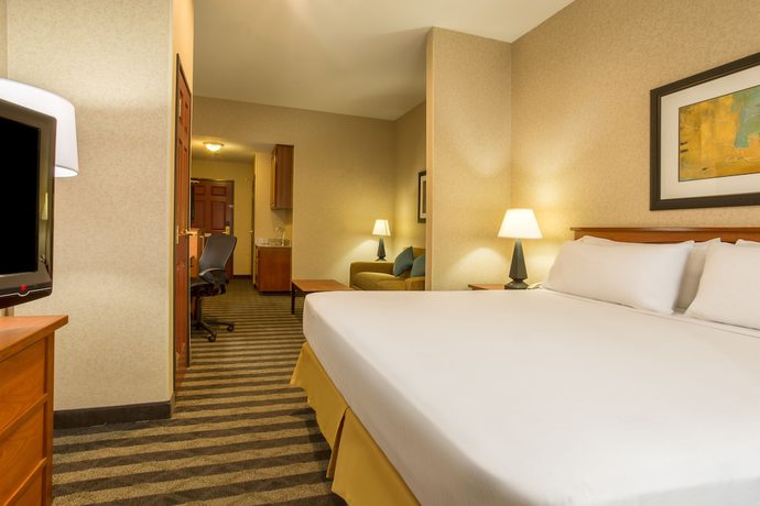 Imagen de la habitación del Hotel Holiday Inn Express And Suites Manteca, An Ihg. Foto 9