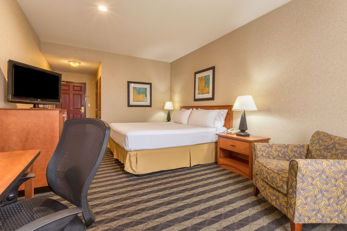 Imagen de la habitación del Hotel Holiday Inn Express And Suites Manteca, An Ihg. Foto 10