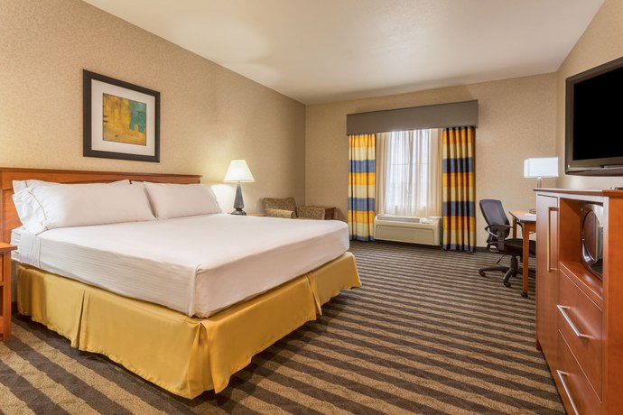 Imagen de la habitación del Hotel Holiday Inn Express And Suites Manteca, An Ihg. Foto 14