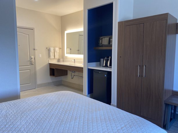 Imagen de la habitación del Hotel Holiday Inn Express And Suites Mountain View Silicon Valley, An Ihg. Foto 13