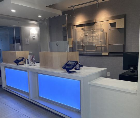 Imagen de los interiores del Hotel Holiday Inn Express And Suites Mountain View Silicon Valley, An Ihg. Foto 19