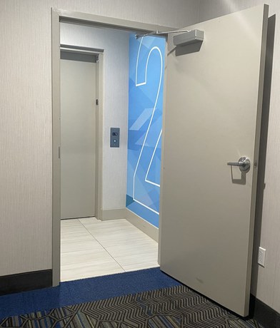 Imagen general del Hotel Holiday Inn Express And Suites Mountain View Silicon Valley, An Ihg. Foto 5