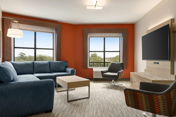 Imagen de la habitación del Hotel Holiday Inn Express And Suites Mt. Pleasant, An Ihg. Foto 5