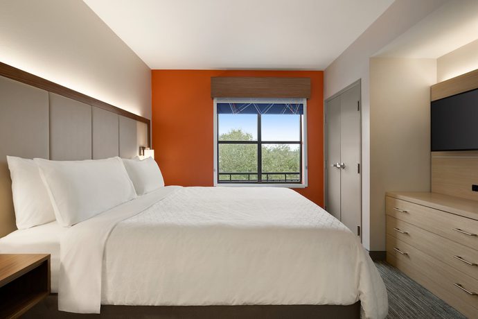 Imagen de la habitación del Hotel Holiday Inn Express And Suites Mt. Pleasant, An Ihg. Foto 14