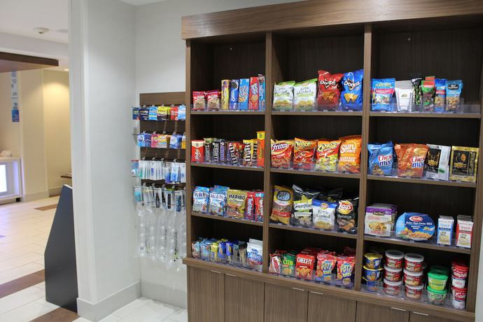 Imagen del bar/restaurante del Hotel Holiday Inn Express And Suites Napa American Canyon, An Ihg. Foto 3