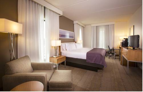 Imagen de la habitación del Hotel Holiday Inn Express And Suites New Orleans Airport. Foto 7