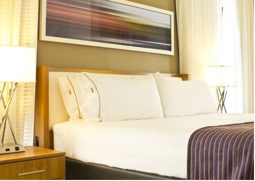 Imagen de la habitación del Hotel Holiday Inn Express And Suites New Orleans Airport. Foto 12