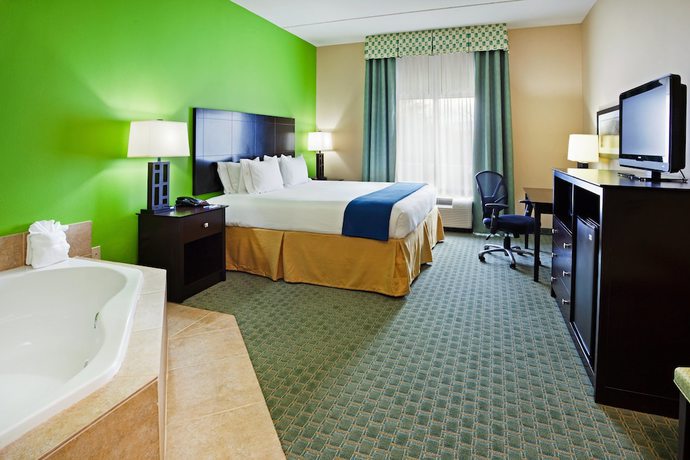 Imagen de la habitación del Hotel Holiday Inn Express And Suites Newport S, An Ihg. Foto 2