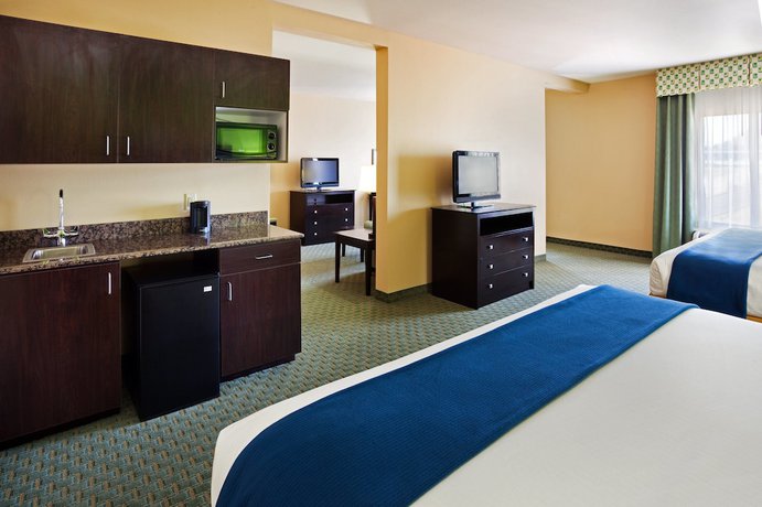 Imagen de la habitación del Hotel Holiday Inn Express And Suites Newport S, An Ihg. Foto 15