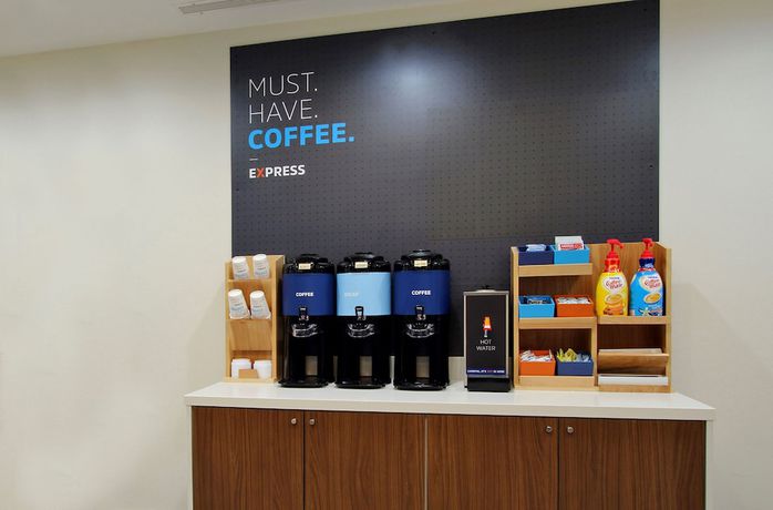 Imagen del bar/restaurante del Hotel Holiday Inn Express And Suites Ocala, An Ihg. Foto 4