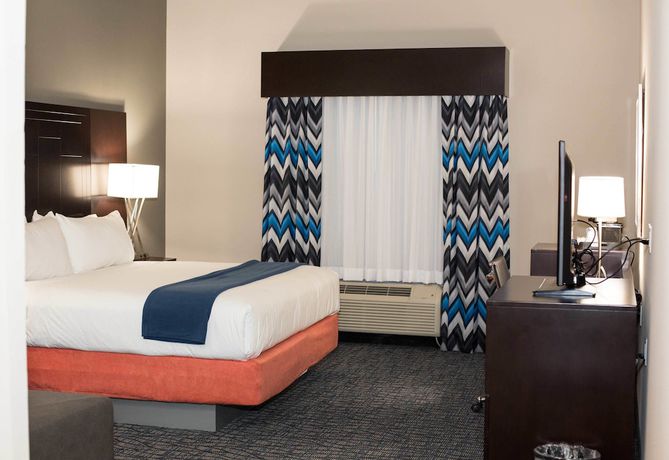 Imagen de la habitación del Hotel Holiday Inn Express And Suites Oklahoma City Southeast I-35, An Ihg. Foto 13