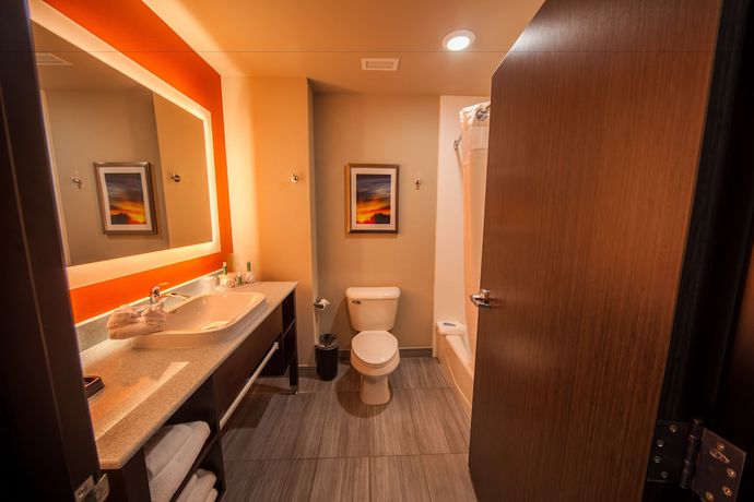 Imagen de la habitación del Hotel Holiday Inn Express And Suites Oklahoma City Southeast I-35, An Ihg. Foto 15