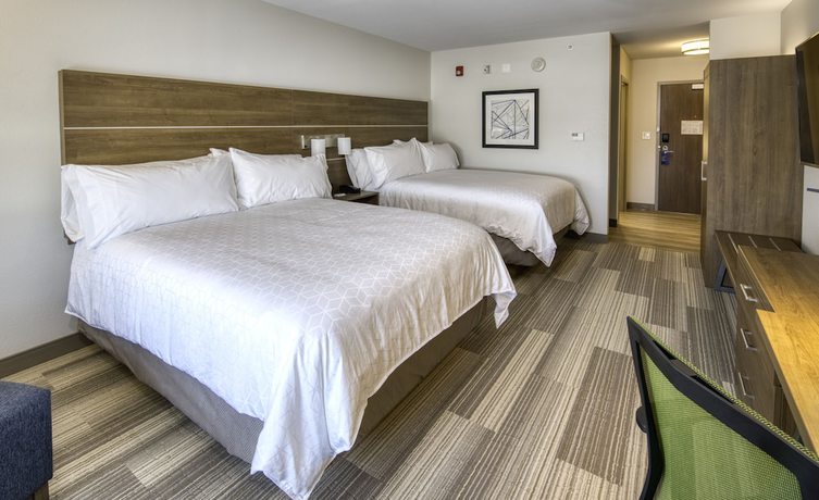 Imagen de la habitación del Hotel Holiday Inn Express And Suites Omaha Downtown - Old Market, An Ihg. Foto 8