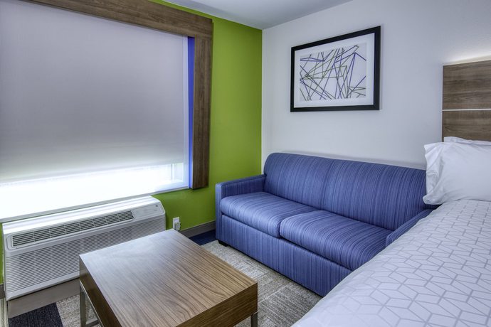 Imagen de la habitación del Hotel Holiday Inn Express And Suites Omaha Downtown - Old Market, An Ihg. Foto 13