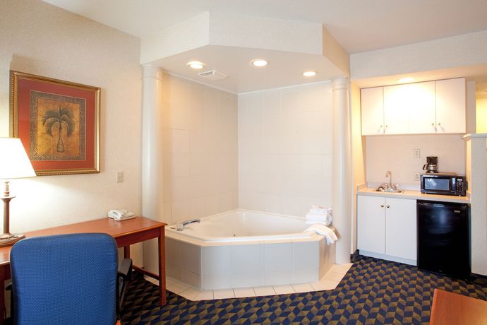 Imagen de la habitación del Hotel Holiday Inn Express And Suites Orangeburg. Foto 16