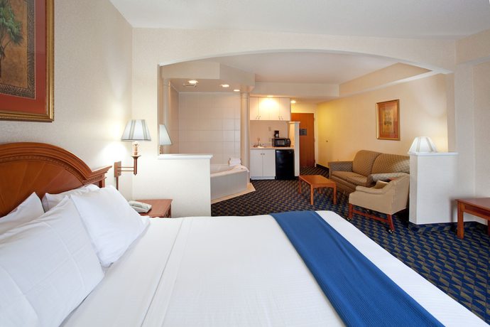 Imagen de la habitación del Hotel Holiday Inn Express And Suites Orangeburg. Foto 19
