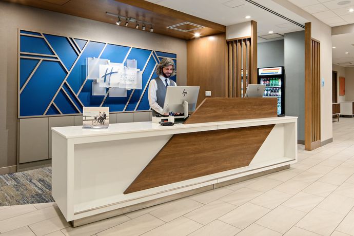 Imagen de los interiores del Hotel Holiday Inn Express And Suites Palm Desert - Millennium. Foto 19