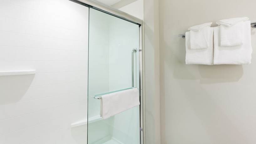 Imagen de la habitación del Hotel Holiday Inn Express And Suites Panama City Beach - Beachfront, An Ihg. Foto 4