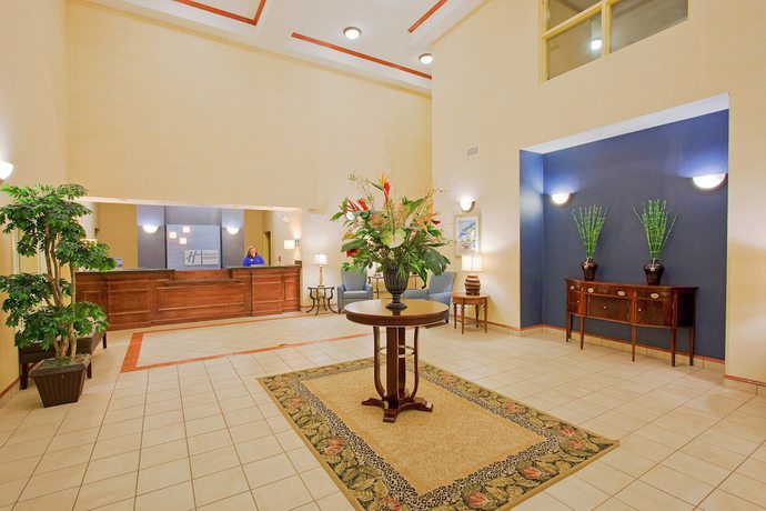 Imagen de los interiores del Hotel Holiday Inn Express And Suites Panama City-tyndall, An Ihg. Foto 15
