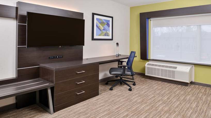 Imagen de la habitación del Hotel Holiday Inn Express And Suites Parkersburg East, An Ihg. Foto 16