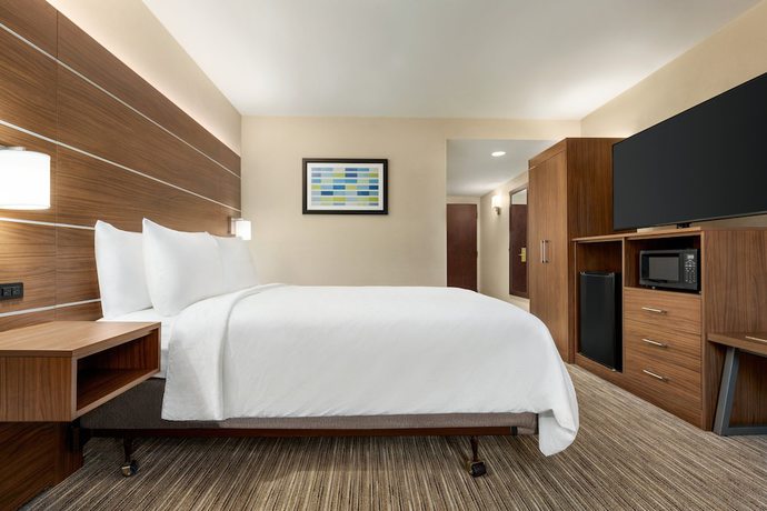 Imagen de la habitación del Hotel Holiday Inn Express And Suites Philadelphia - Mt. Laurel, An Ihg. Foto 15