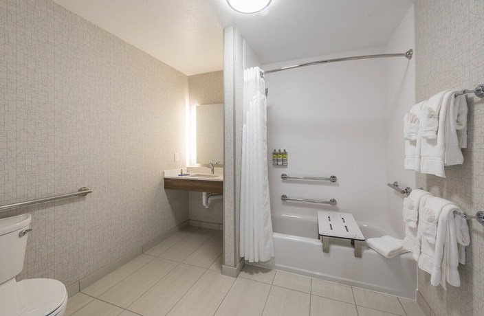 Imagen de la habitación del Hotel Holiday Inn Express And Suites Phoenix North - Happy Valley, An Ihg. Foto 7