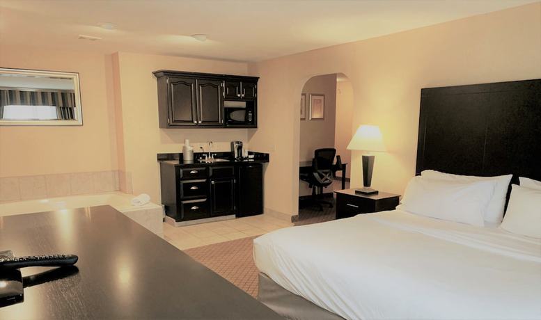 Imagen de la habitación del Hotel Holiday Inn Express And Suites Plymouth, An Ihg. Foto 4