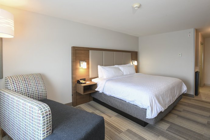 Imagen de la habitación del Hotel Holiday Inn Express And Suites Richwood-cincinnati South, An Ihg. Foto 2