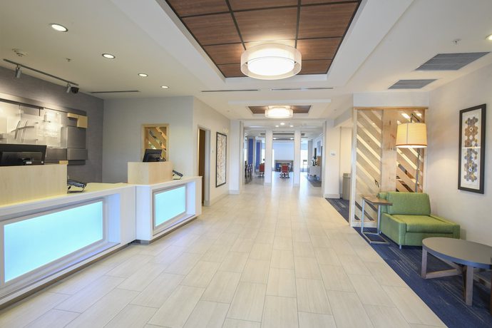 Imagen de los interiores del Hotel Holiday Inn Express And Suites Richwood-cincinnati South, An Ihg. Foto 19