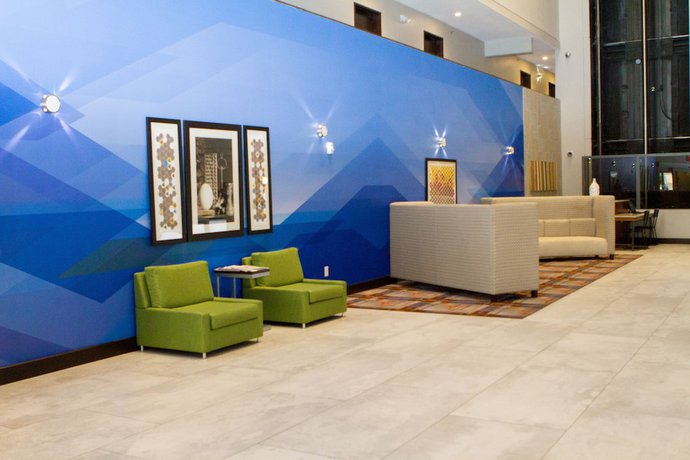 Imagen de los interiores del Hotel Holiday Inn Express And Suites San Antonio Medical-six Flags, An Ihg. Foto 14