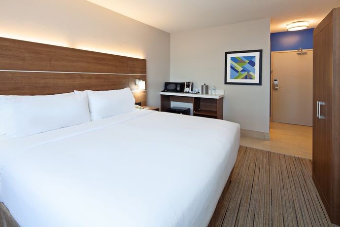 Imagen de la habitación del Hotel Holiday Inn Express And Suites San Diego-escondido, An Ihg. Foto 8