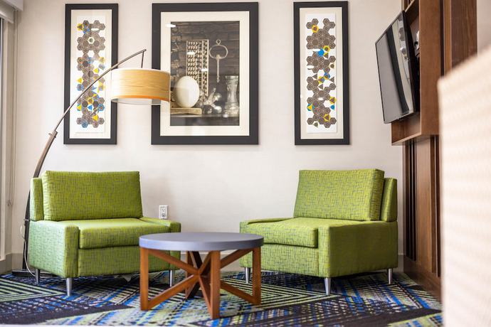 Imagen de los interiores del Hotel Holiday Inn Express And Suites San Jose Silicon Valley. Foto 15