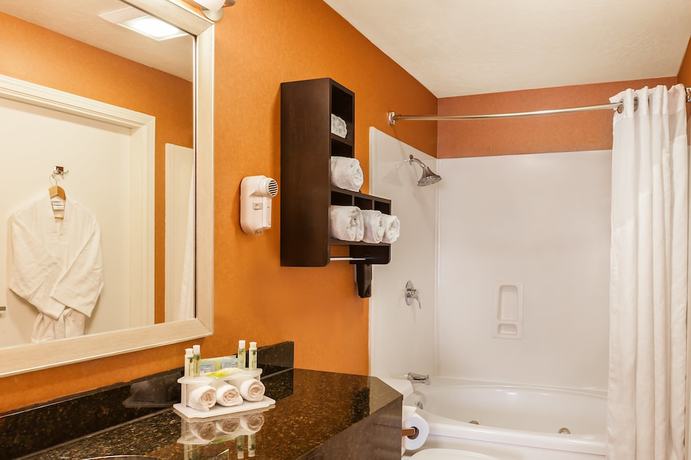 Imagen de la habitación del Hotel Holiday Inn Express And Suites San Jose-morgan Hill, An Ihg. Foto 3