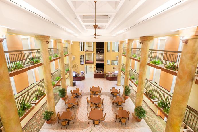 Imagen de los interiores del Hotel Holiday Inn Express And Suites San Jose-morgan Hill, An Ihg. Foto 16