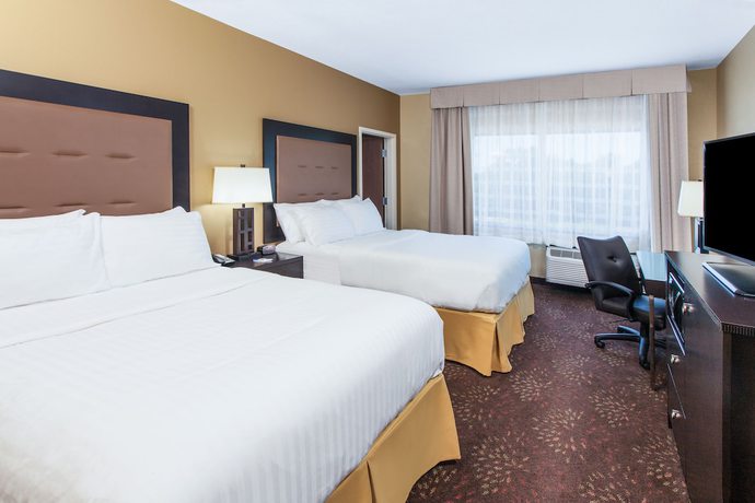 Imagen de la habitación del Hotel Holiday Inn Express And Suites Sandusky, An Ihg. Foto 18