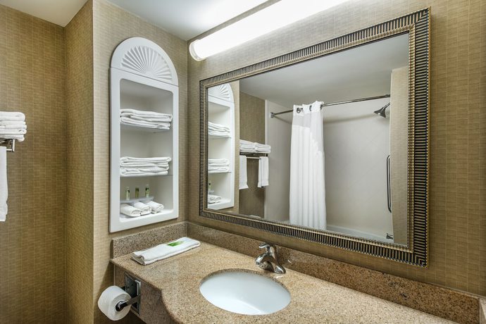 Imagen de la habitación del Hotel Holiday Inn Express And Suites Seabrook, An Ihg. Foto 14