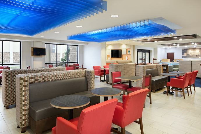 Imagen de los interiores del Hotel Holiday Inn Express And Suites Seymour, An Ihg. Foto 18
