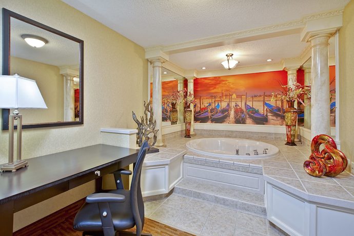 Imagen de la habitación del Hotel Holiday Inn Express And Suites Sharon-hermitage, An Ihg. Foto 16