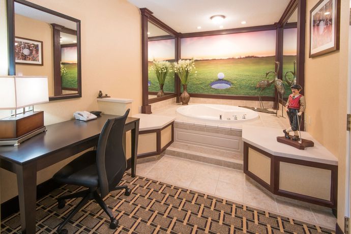 Imagen de la habitación del Hotel Holiday Inn Express And Suites Sharon-hermitage, An Ihg. Foto 19