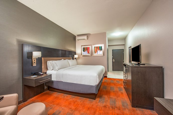 Imagen de la habitación del Hotel Holiday Inn Express And Suites Shawnee-kansas City West, An Ihg. Foto 14