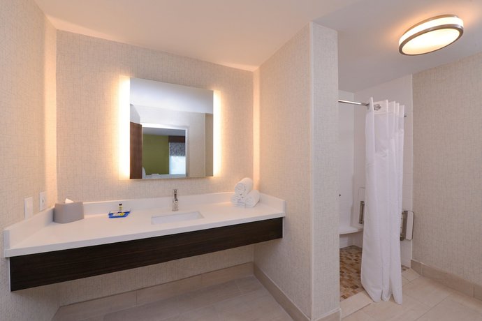 Imagen de la habitación del Hotel Holiday Inn Express And Suites Shreveport - Downtown, An Ihg. Foto 9