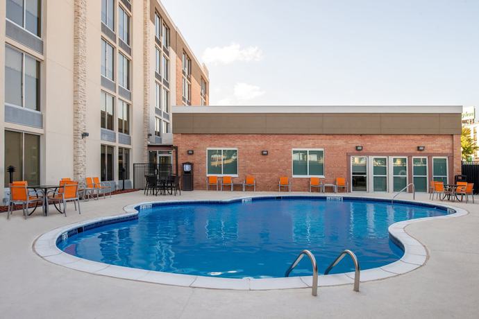 Imagen de la piscina del Hotel Holiday Inn Express And Suites Shreveport - Downtown, An Ihg. Foto 20