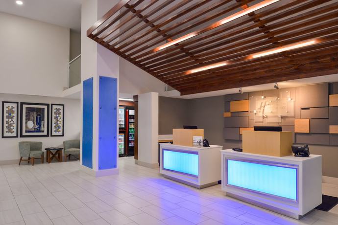 Imagen de los interiores del Hotel Holiday Inn Express And Suites Shreveport - Downtown, An Ihg. Foto 16
