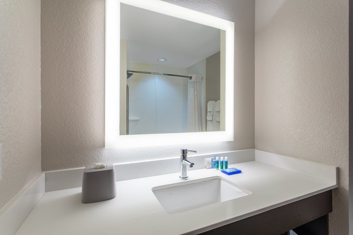 Imagen de la habitación del Hotel Holiday Inn Express And Suites Silver Springs - Ocala, An Ihg. Foto 4