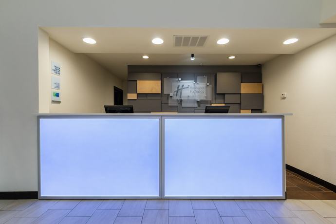Imagen de los interiores del Hotel Holiday Inn Express And Suites South Bend, An Ihg. Foto 13