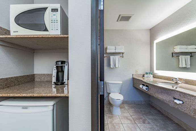 Imagen de la habitación del Hotel Holiday Inn Express And Suites South Bend, An Ihg. Foto 9