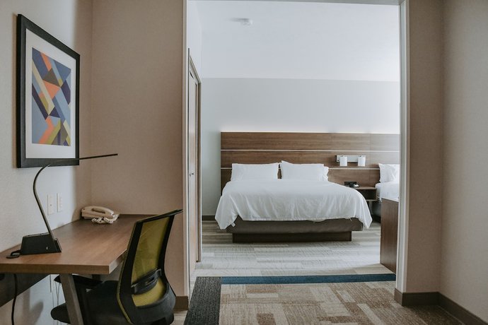 Imagen de la habitación del Hotel Holiday Inn Express And Suites South - Lincoln, An Ihg. Foto 8