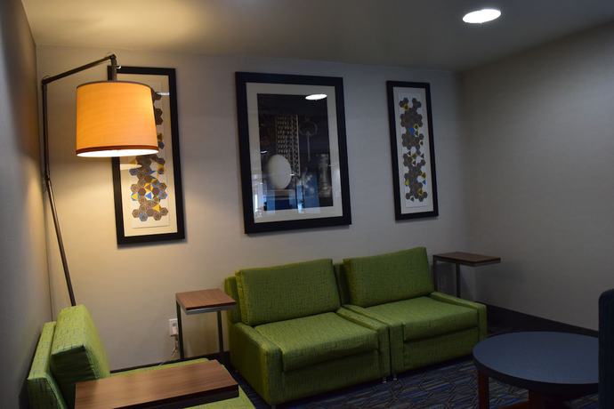 Imagen de los interiores del Hotel Holiday Inn Express And Suites Sparta, An Ihg. Foto 20